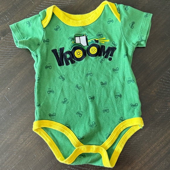 John Deere Onesie - Picture 1 of 3